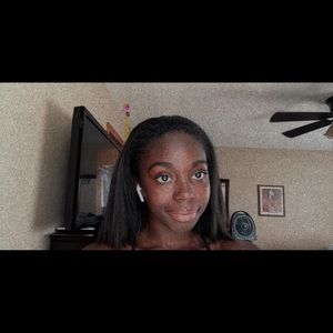 Meet your Posher, Alauna